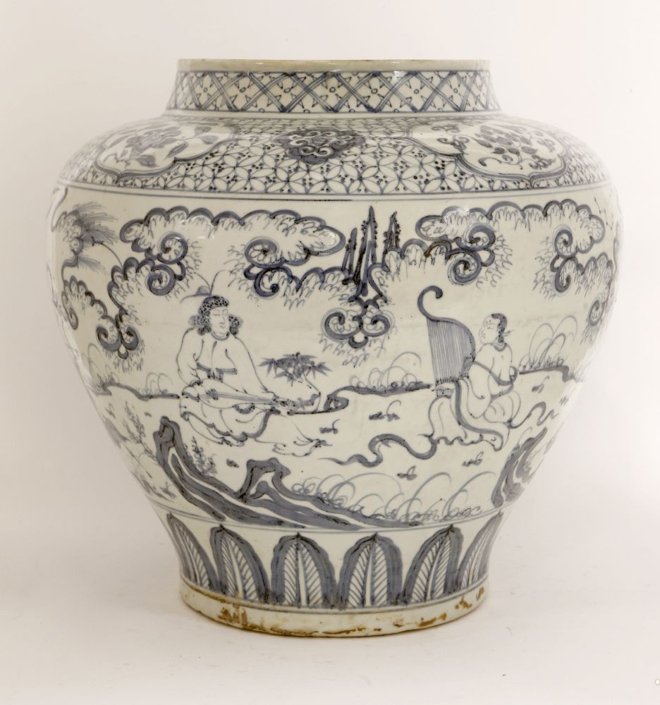 A Chinese blue and white jar,painted with figures listening to music in a garden, between a diapered - Image 4 of 4