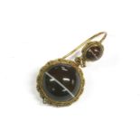A single Victorian gold banded agate drop earring, (tested as approximately 15ct gold)4.84g