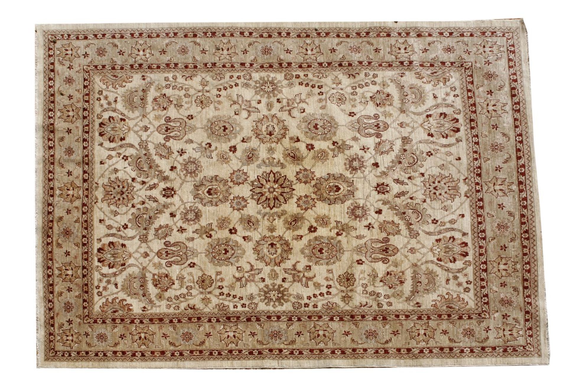 An Indian rug, 313 x 238cm