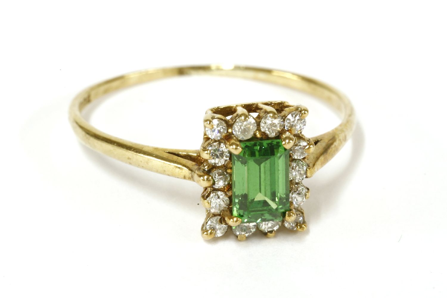 A 9ct gold emerald cut green tourmaline and cubic zirconia rectangular cluster ring, size S½1.93g