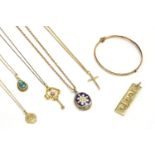 A collection of gold items, to include a 9ct gold ingot, 14.58g, a 9ct gold hollow hinge bangle with