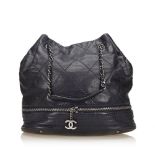 A Chanel 'Expandable Ligne' drawstring handbag,featuring a leather body, dual chain-link and leather