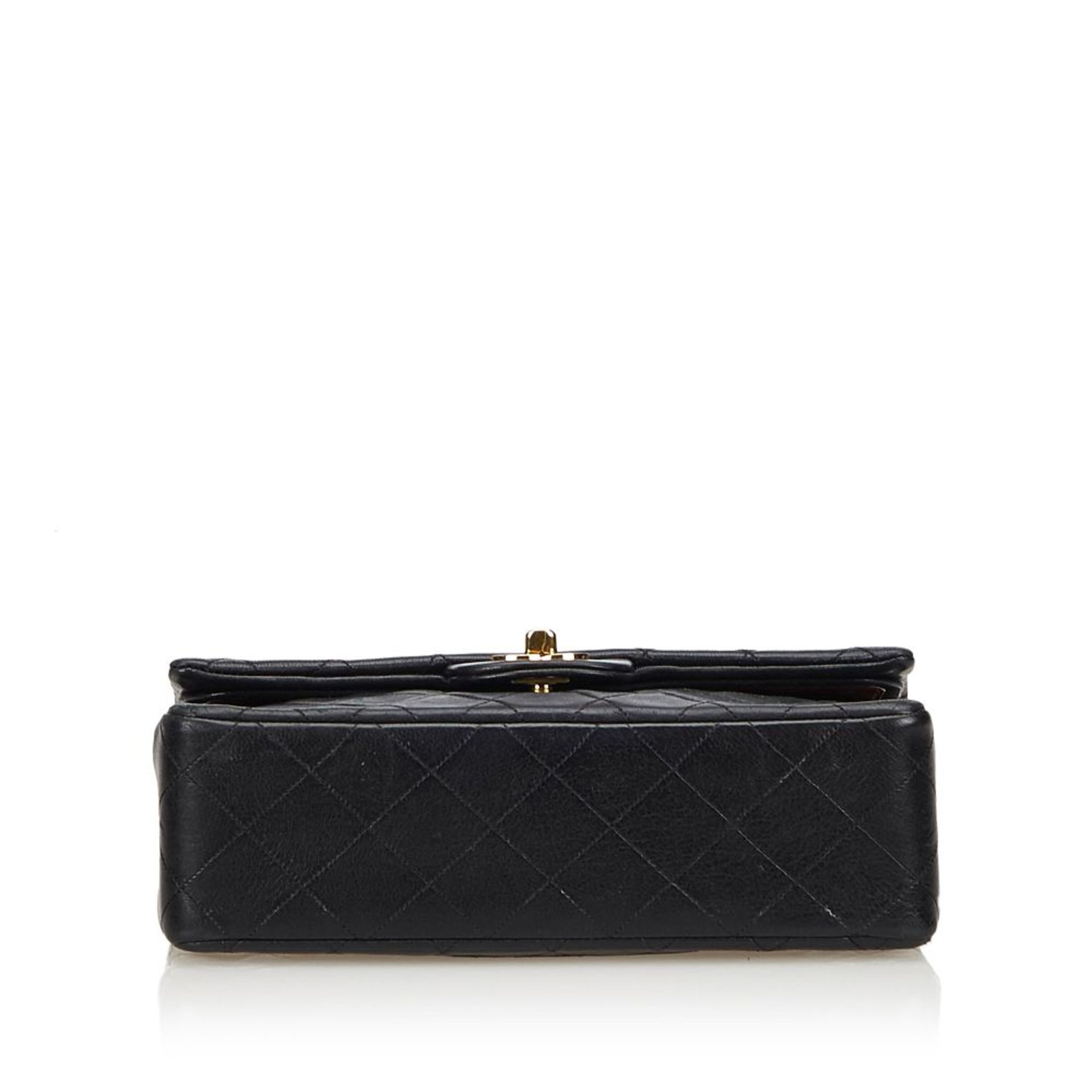 A Chanel classic small leather double flap shoulder bag,featuring a quilted leather body, gold- - Image 4 of 6