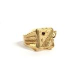 A gentlemen's gold single stone signet ring with snake motif, Italian national mark for Arezzo