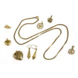 A 9ct gold foxtail chain necklace, 10.60g, two front and back heart shaped lockets, a 9ct gold