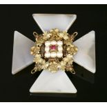 A Regency gold, ruby, and split pearl Maltese cross brooch,with a central ruby and split pearl