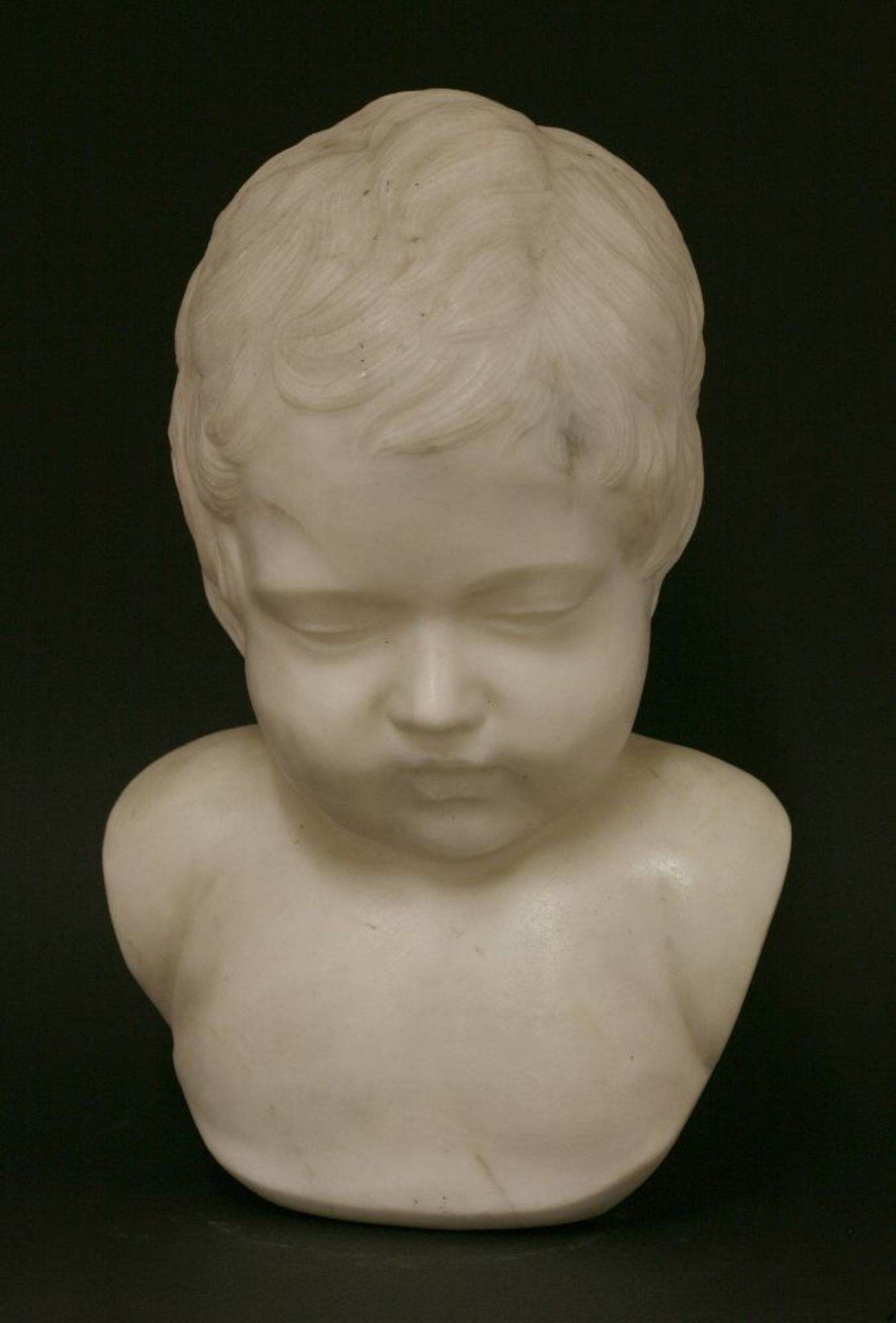 François Duquesnoy, called 'Il Fiammingo',a marble bust of a child, signed verso, 30cm - Image 3 of 4