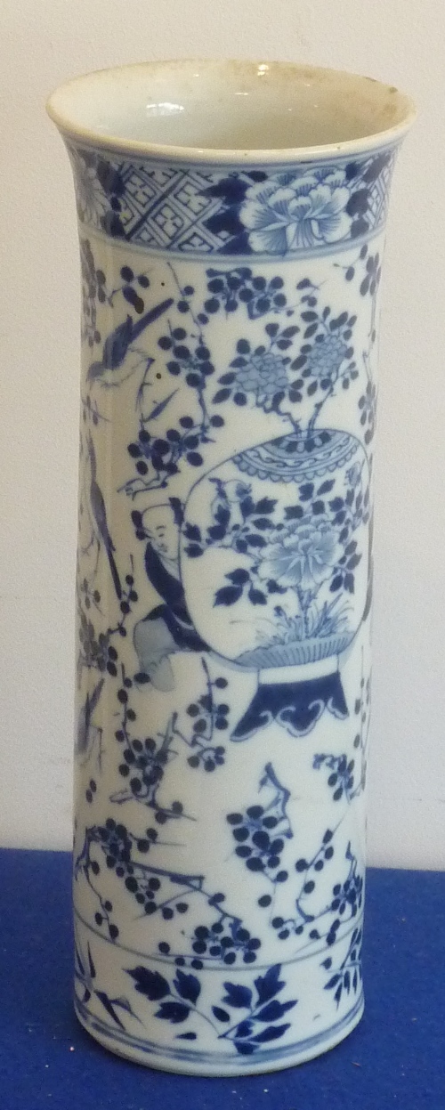 A 19th century Chinese porcelain Sleeve Vase hand-decorated in underglaze blue-and-white with