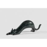 FERDINAND PARPAN (1902-2004)Chat allongéSculpture en bronze à patine verte. Signature incisée "F.