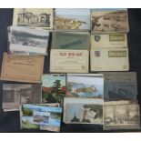 A quantity of assorted topographical postcards.