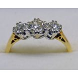 18CT GOLD & BRILLIANT-CUT DIAMOND 3-STONE RING IN A CLAW SETTING