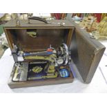 SINGER SEWING MACHINE IN CARRY CASE