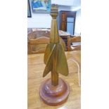 BRASS FIN LAMP ON MAHOGANY BASE,