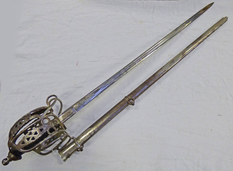 SCOTTISH OFFICERS 1828 PATTERN BASKET FITTED SWORD WITH 83CM LONG FULLERED ETCHED BLADE,