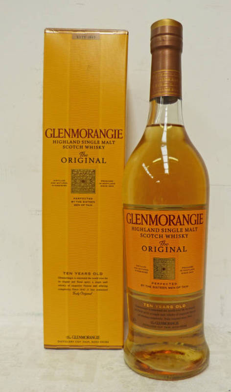 1 BOTTLE GLENMORANGIE THE ORIGINAL 10 YEAR OLD SINGLE MALT WHISKY - 70CL, 40% VOLUME,