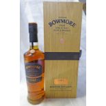 1 BOTTLE BOWMORE 26 YEAR OLD SINGLE MALT WHISKY, VINTAGE 1985 EDITION - 700ml, 52.