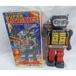 BATTERY OPERATED ROTATE-O-AUTOMATIC SUPER ASTRONAUT ROBOT.