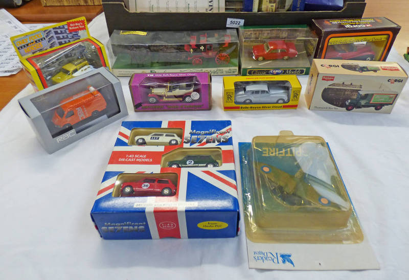 SELECTION OF VARIOUS MODEL VEHICLES FROM CORGI, MATCHBOX, LLEDO ETC INCLUDING DEL BOY'S RELIANT VAN,