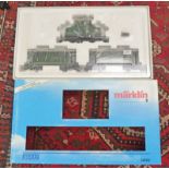 MARKLIN MAXI 54102 - BAVARIAN TRAIN SET INCLUDING E-69 ELETRIC LOCOMOTIVE, 2 PASSENGER CARS,