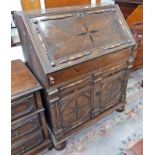 19TH CENTURY INLAID OAK BUREAU WITH FALL FRONT FITTED INTERIOR OVER 2 INLAID PANEL DOORS ON BUN