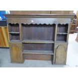 19TH CENTURY OAK DRESSER TOP WITH SHELVES & CUPBOARDS