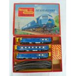 TRIANG R552 00 GAUGE THE BLUE PULLMAN ELECTRIC TRAIN SET,