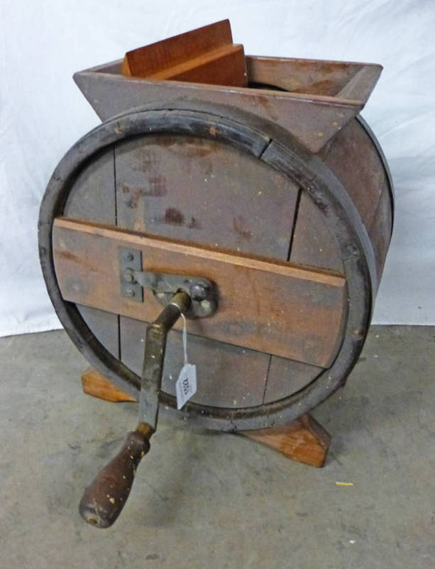 19TH CENTURY BUTTER CHURN