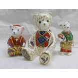 3 ROYAL CROWN DERBY IMARI PAPERWEIGHTS INCLUDING SCOTTISH TEDDY FRASER AND DIAMOND JUBILEE (3)