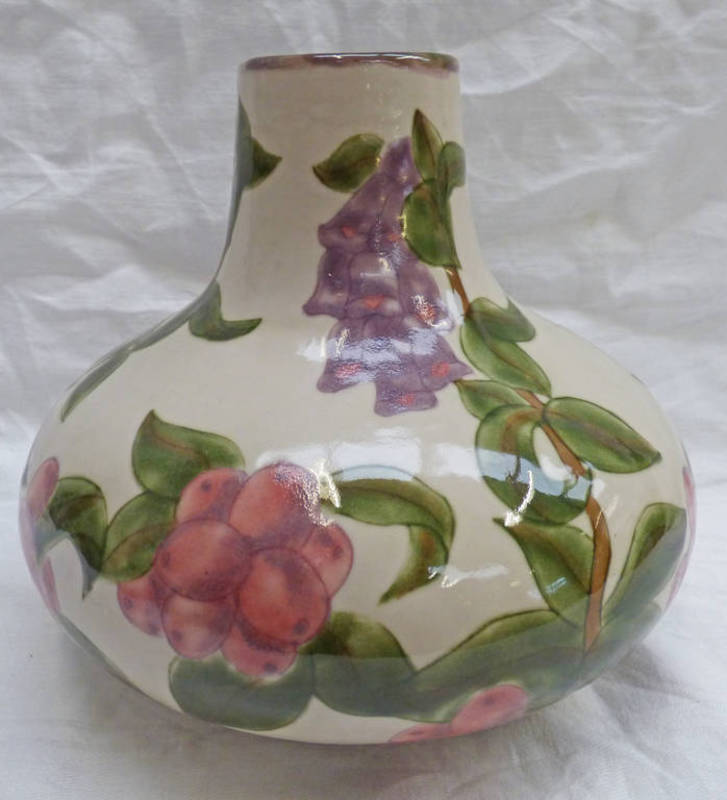 COBRIDGE STONEWARE VASE DECORATED WITH FOXGLOVES - 19 CM TALL