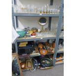 SELECTION OF VARIOUS ITEMS INCLUDING GLASSES, BOWLS,