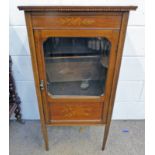 LATE 19TH CENTURY MAHOGANY CABINET WITH DECORATIVE INLAY & PANELLED GLASS DOOR ON SQUARE TAPERED