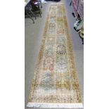 FINE PURE SILK HAND-MADE RUNNER 460 X 78 CM Condition Report: Overall good