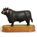 Royal Worcester Aberdeen Angus Bull ''Newhouse Jewlian Eric'', model No. RW3697 by Doris Lindner, on