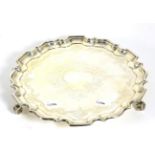 An Edwardian George II style silver salver, by Manoah Rhodes & Son, London, 190730.9ozt