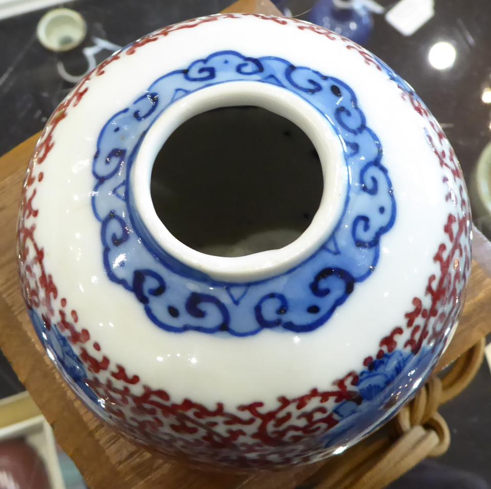 A Chinese Porcelain Brush Pot, Qing Dynasty, of ovoid form, painted in underglaze blue and red - Image 2 of 6