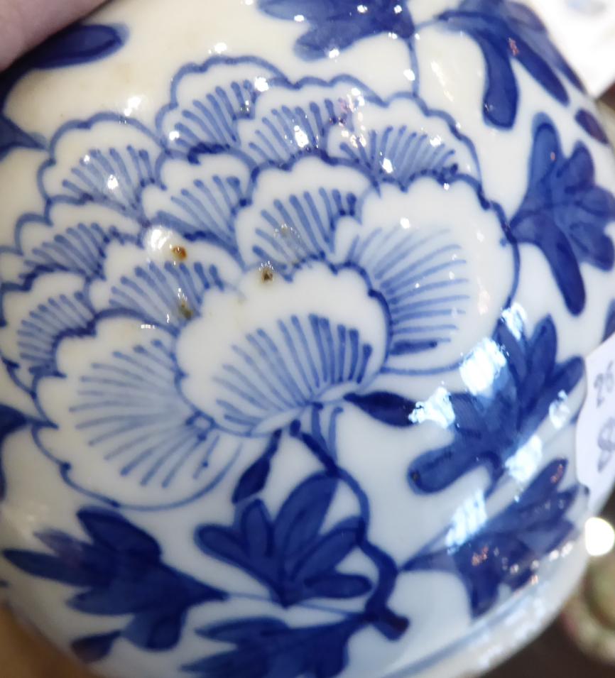 A Chinese Porcelain Water Pot, Qing Dynasty, of ovoid form, painted in underglaze blue with - Image 6 of 6