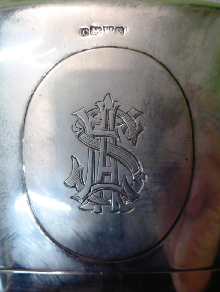 A Large Edwardian Silver Hip Flask, Colen Hewer Cheshire, Chester 1902, with bayonet fitting - Image 2 of 6