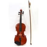 Violin Student Model, Skylark Brand with bow (cased)
