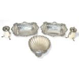 A pair of Victorian silver pierced dishes, Comyns, London 1895, with pierced sides and rim; a silver