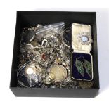 A collection of silver jewellery, including a novelty 'frog' link necklace and bracelet suite, a '