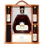 Hine Antique Cognac Presentation Set, 70cl, 40%, together with miniatures from 1957, 1960 and 1982