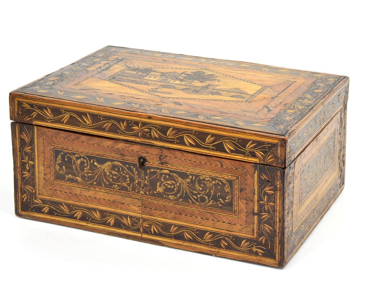 A Napoleonic Prisoner of War Straw Work Jewellery Box, early 19th century, of rectangular form,