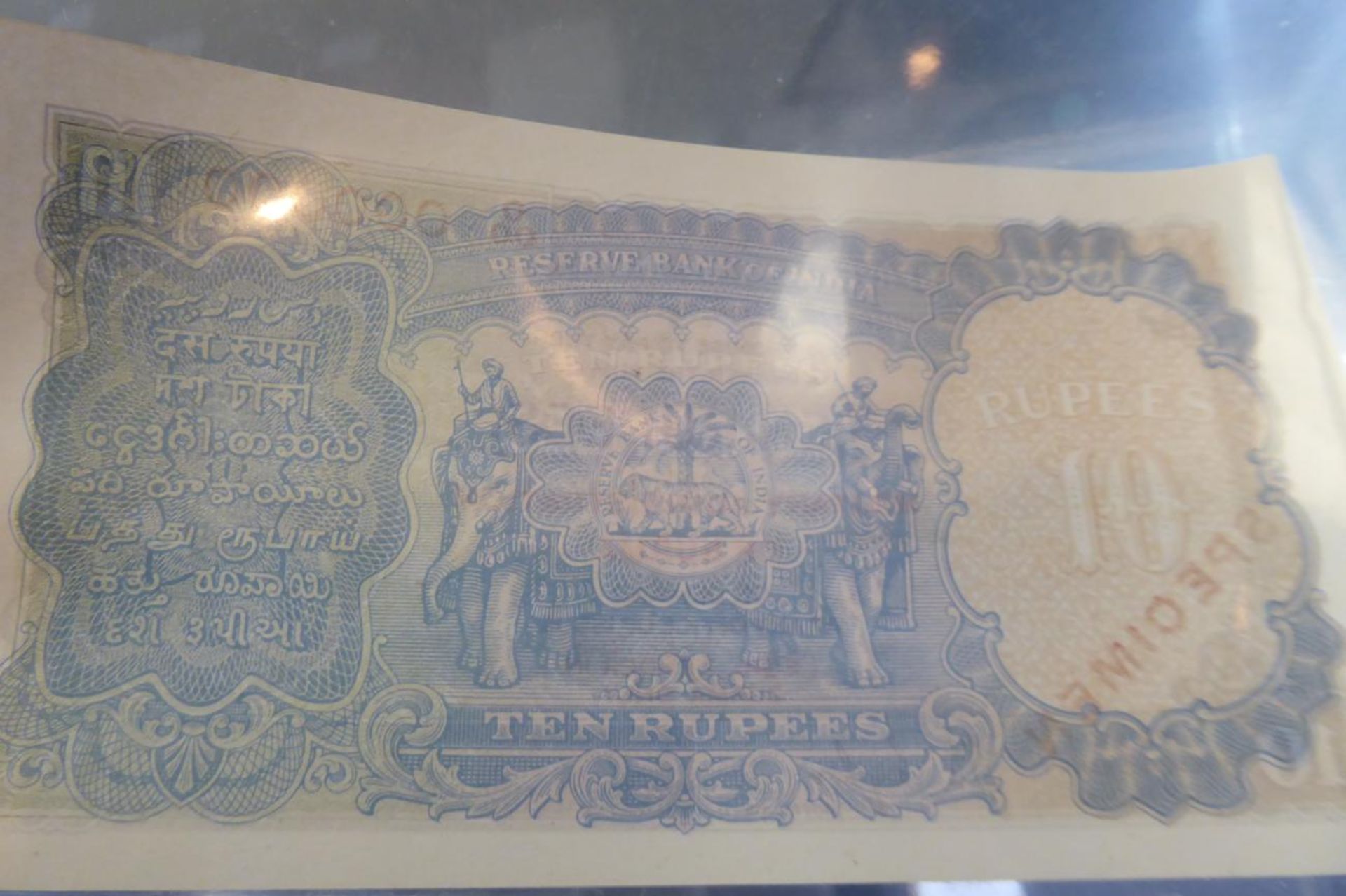 Burma, a Set of 6 x Specimen Banknotes comprising: 2 x provisional issue notes (1943) 4 annas & 8 - Bild 2 aus 12