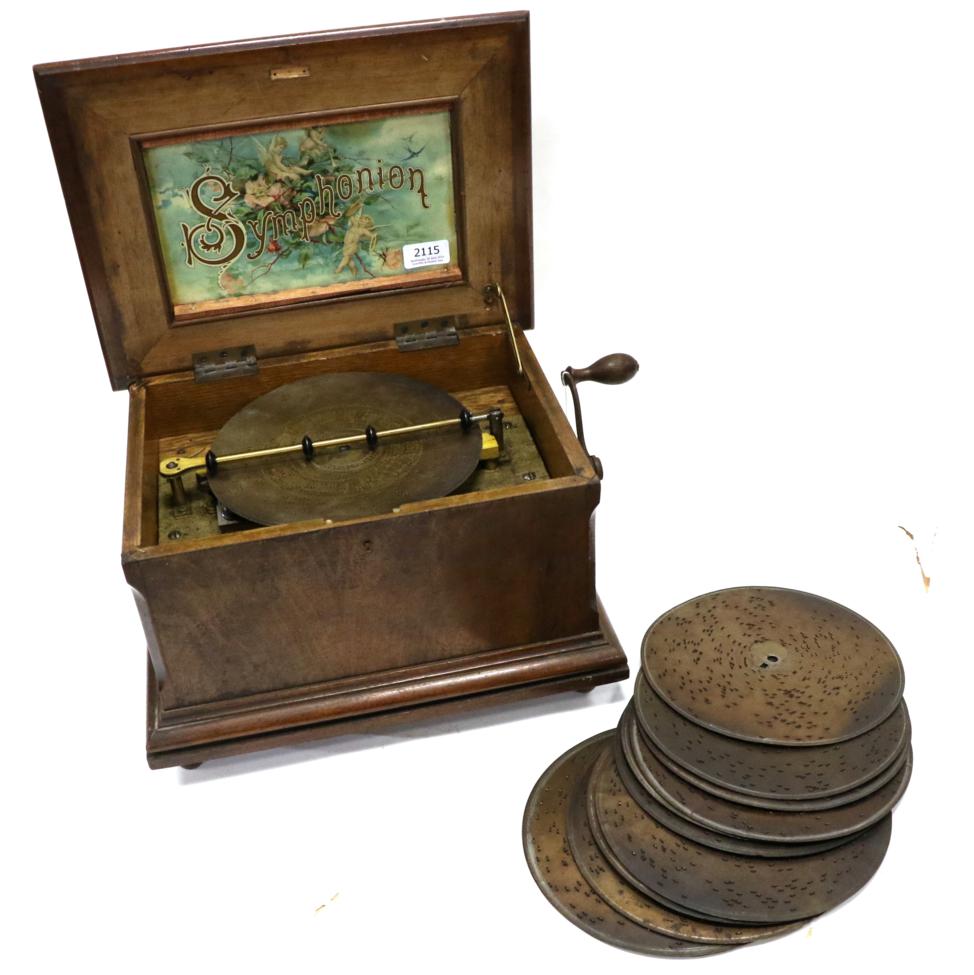 Symphonium Disc Music Box playing 8 1/4'' discs, with twin combs 'Schutz-Marke' numbered 262766,