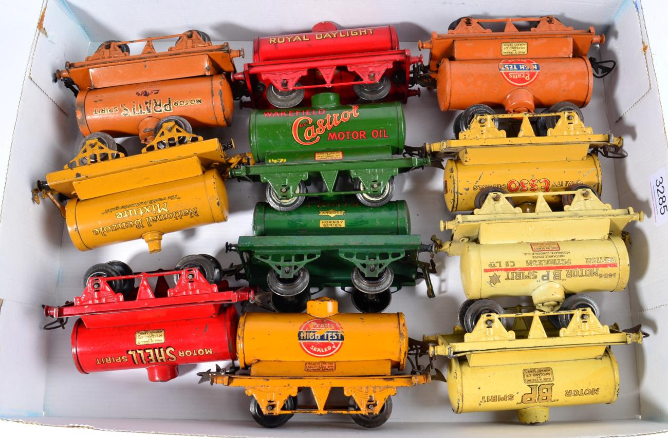 Hornby O Gauge Tank Wagons National Benzole Mixture, Pratts four versions, Wakefield Castrol, BP two