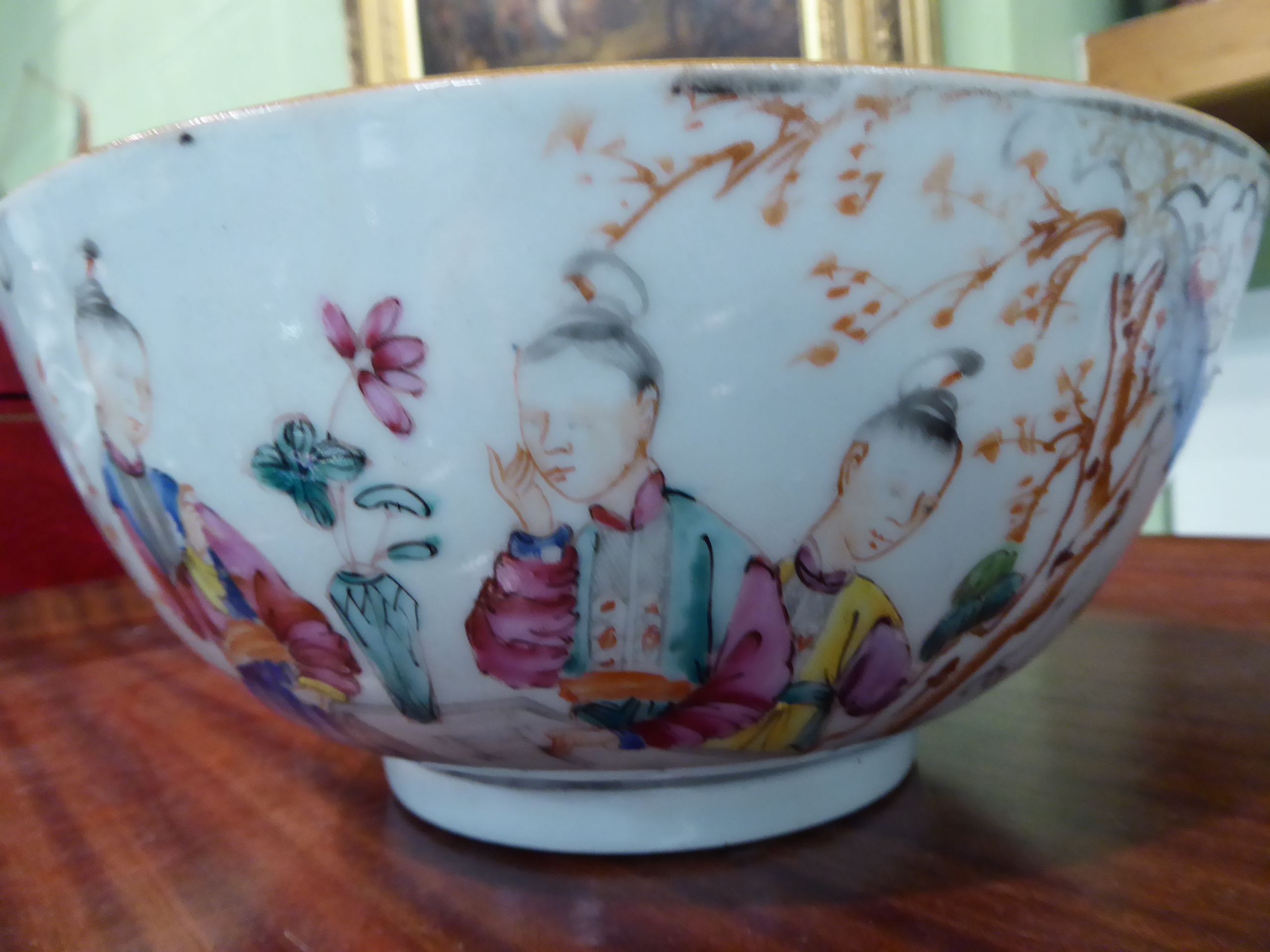 A group of Chinese porcelain to include a dragon and phoenix bowl; tea bowl and saucers ; together - Image 8 of 15