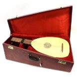 Lute 13 strings, two tone hardwood striped body, spruce top, hardwood neck and peg box, in fitted