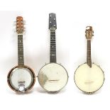 Banjolele 8'' head, 4 strings with plaque 'Down South J.T.C.-L British Manufacture' metal