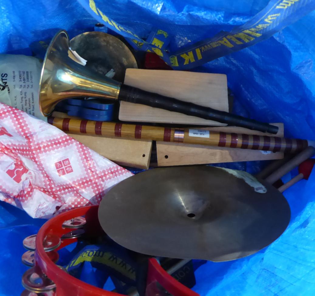 Various Chinese Instruments including stringed and percussion List available - Image 8 of 9