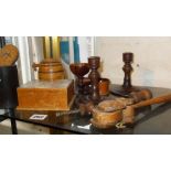 Assorted treen items, inc. turned stemmed cup candlesticks, barrel cigarette box etc. (10)